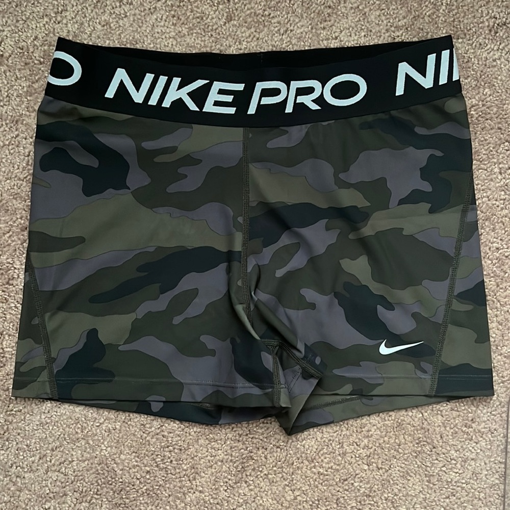 Nike Pro bike shorts